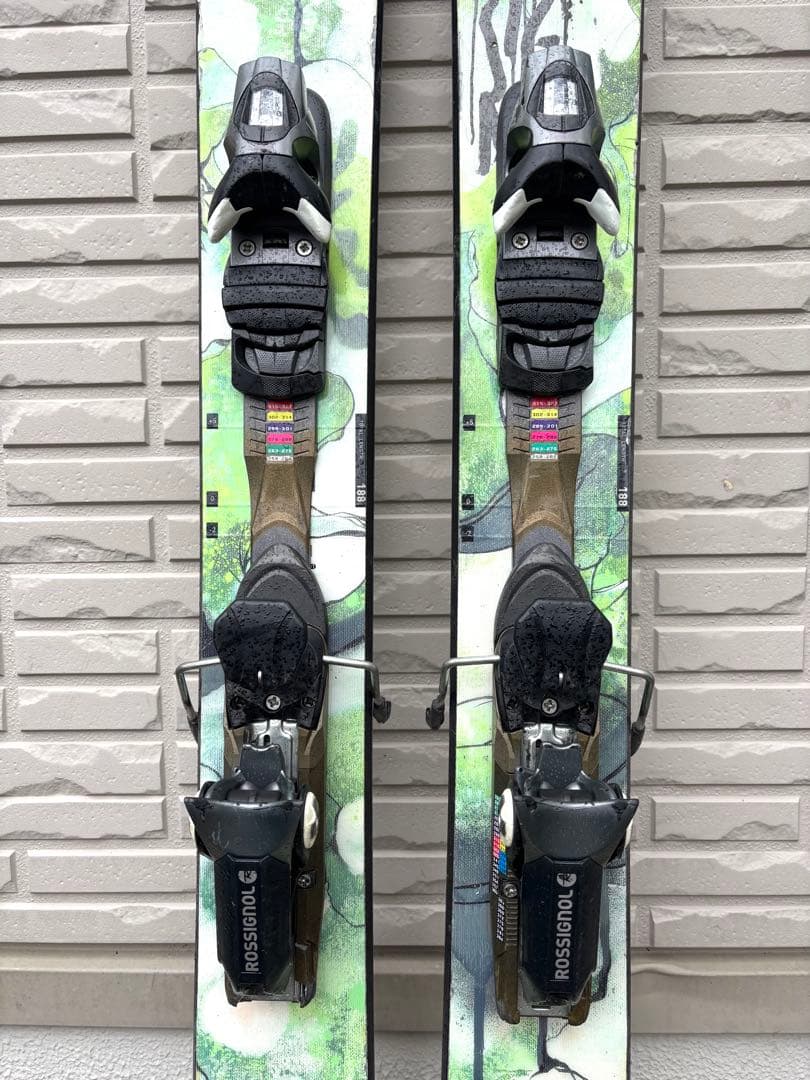 ロシニョール　Super7 188cm パウダースキー　さすがフランス！芸術的