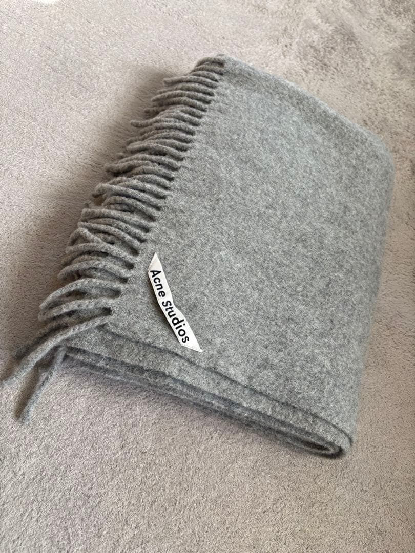 Acne studios グレー フリンジマフラー