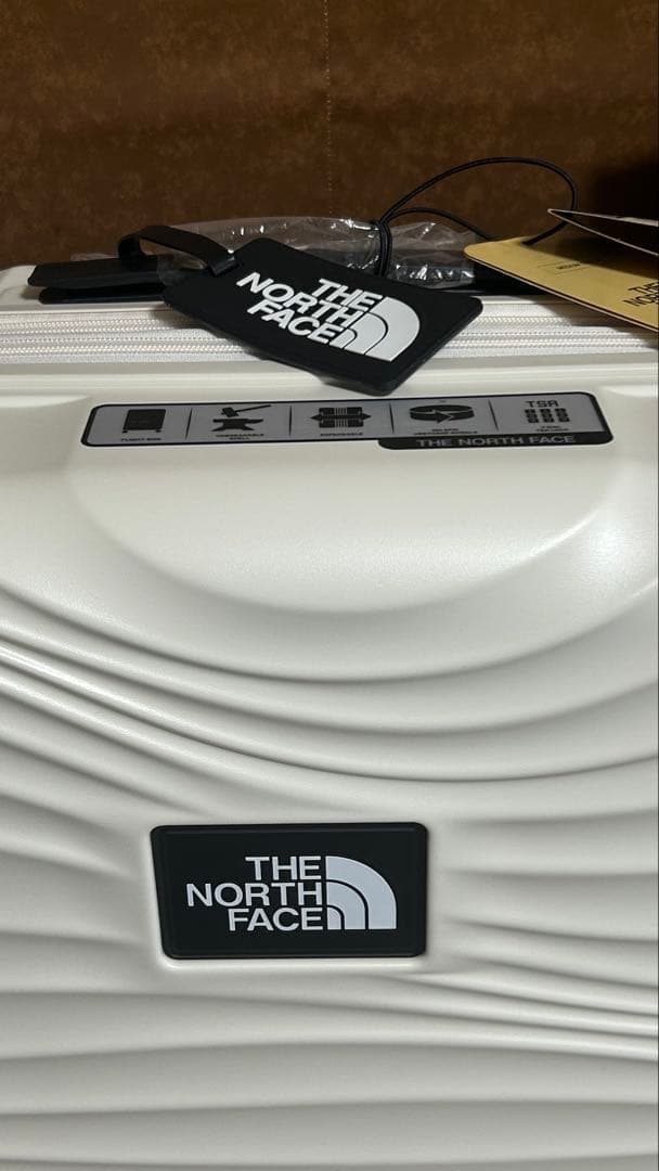 THE NORTH FACE キャリーケース　スーツケース　24インチ