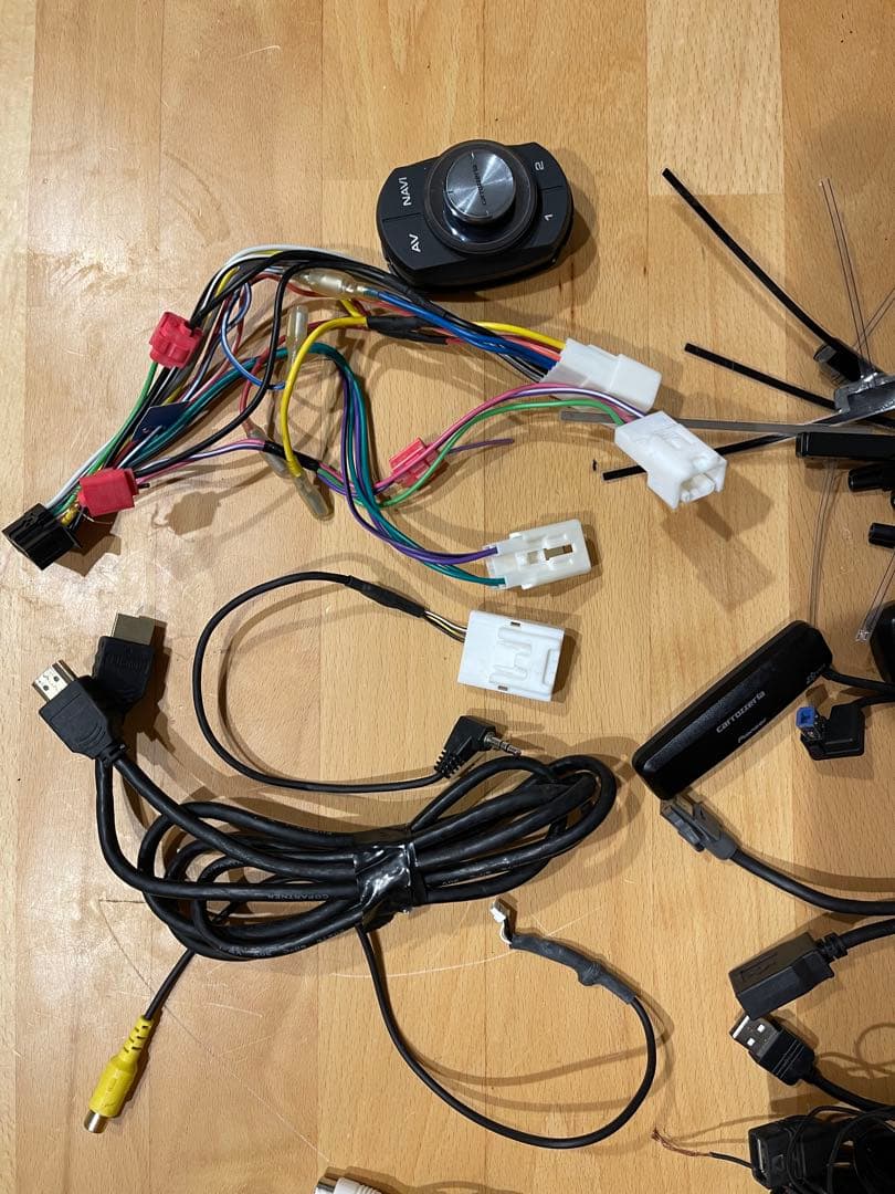 カロッツエリア サイバーナビ AVIC CW902 バックカメCMOS-C230