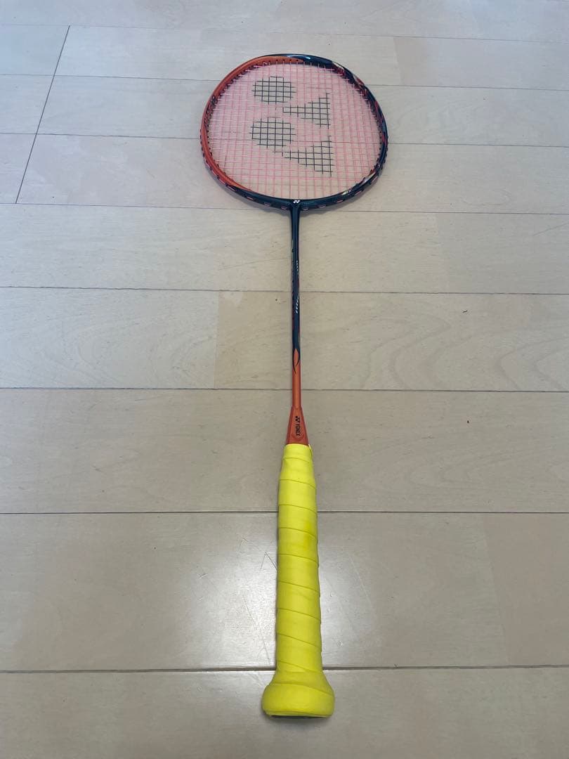 YONEX アストロクス99桃田モデル4UG6廃盤品