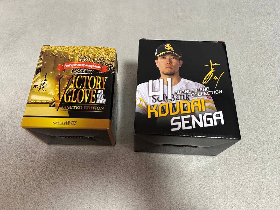 ソフト　千賀滉大選手 VICTORY GLOVE 小久保裕紀選手 ボブルヘッド