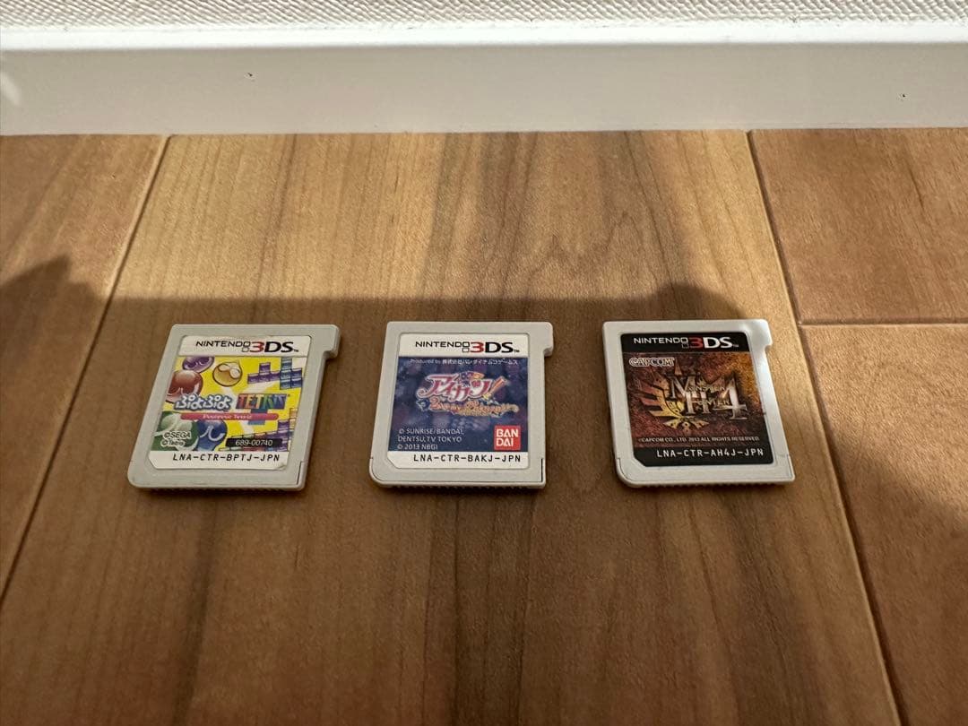 【中古品】Nintendo 3DS LL