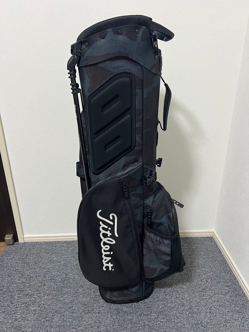 Titleist ゴルフバッグ・キャディバッグ ブラックカモフラージュほぼ新品