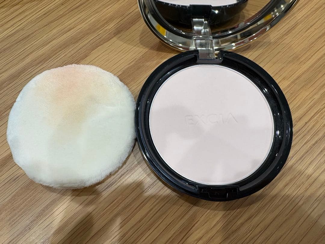 アルビオン　エクシア セレスティアル ヴェール（フェイスパウダー） ケース付き