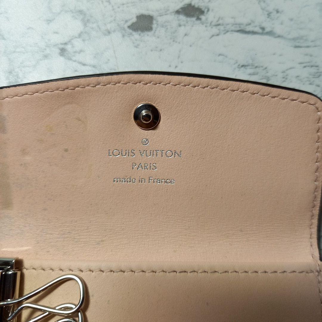 LOUIS VUITTON　マヒナ　ミュルティクレ4　レザーキーケース　ICタグ