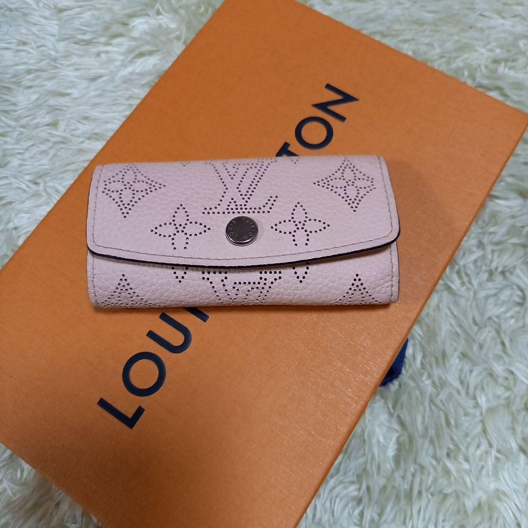 LOUIS VUITTON　マヒナ　ミュルティクレ4　レザーキーケース　ICタグ