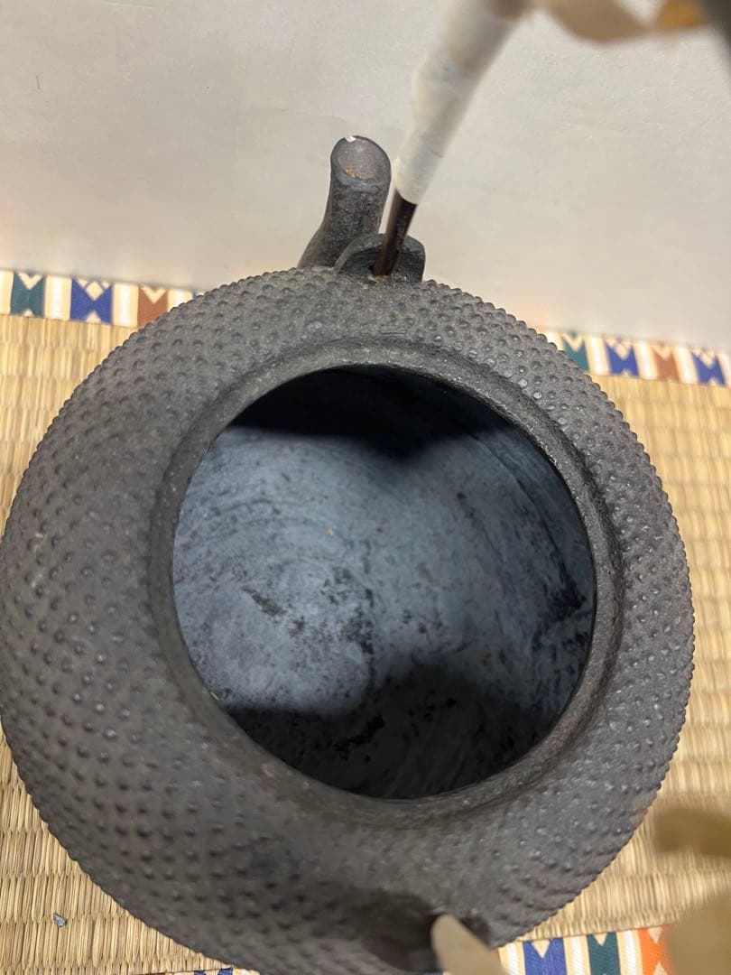 鉄製 鉄瓶 凹凸デザイン