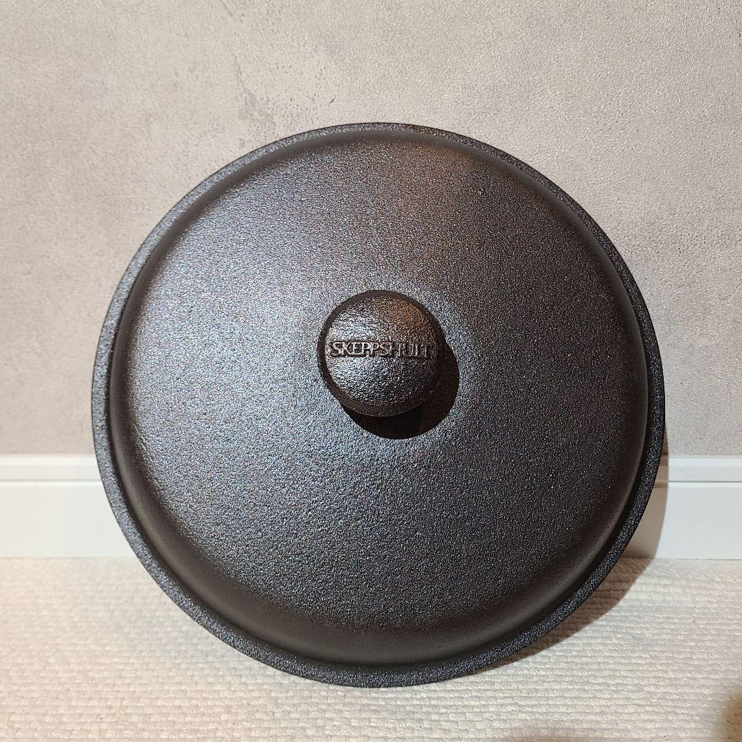 Skeppshult　スケップシュルト　キャセロールラウンドダッチオーブン　24