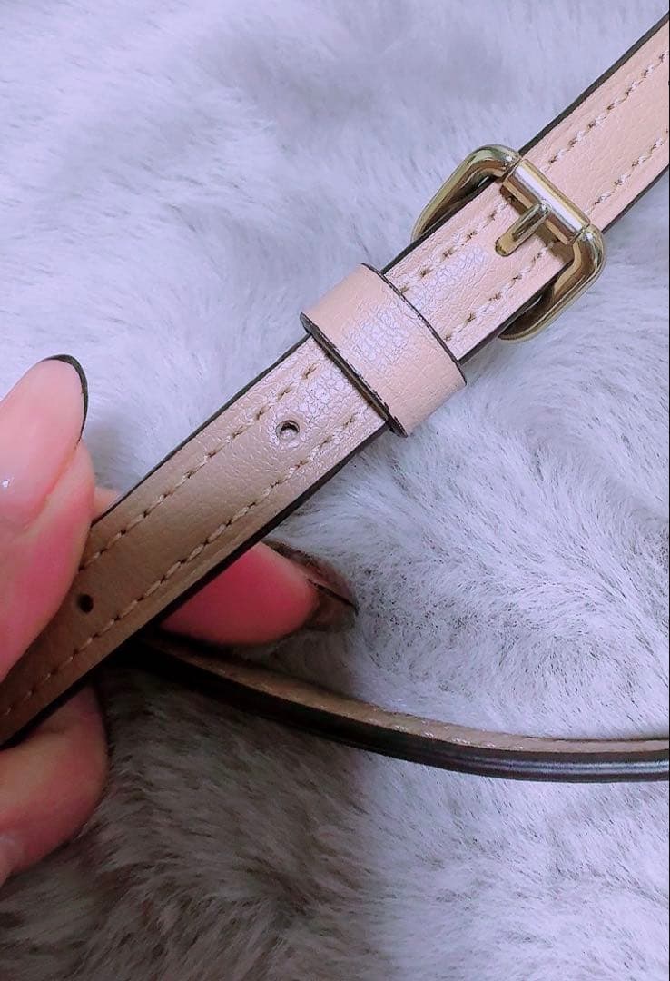 み*い様 COACH ショルダーバッグ ベージュ