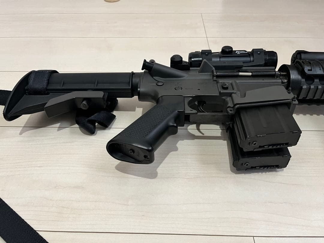 東京マルイ　m4a1 r.i.s 電動ガン