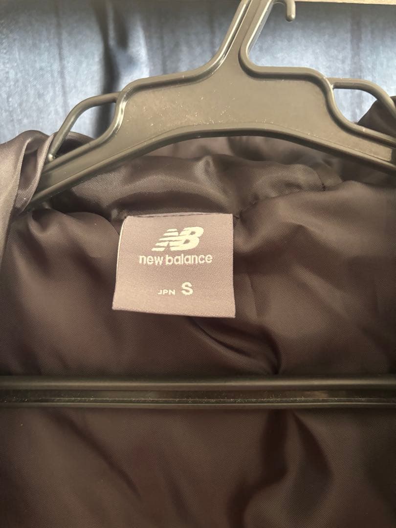 New Balance ブラック ベンチコート