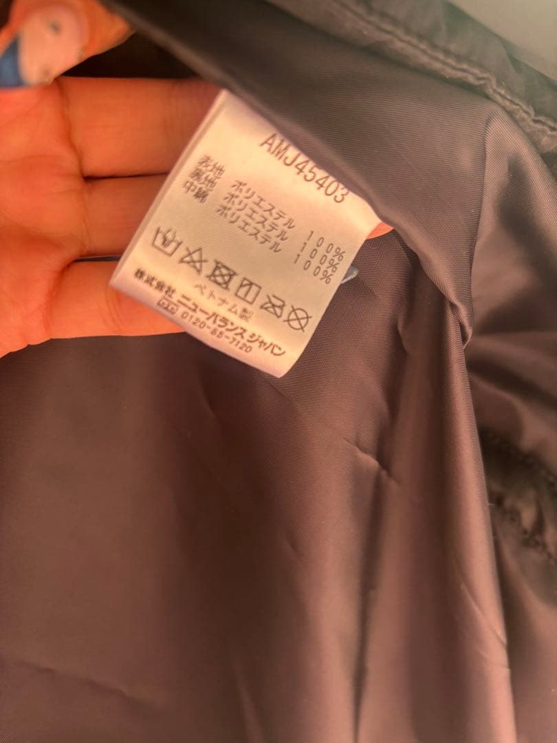 New Balance ブラック ベンチコート