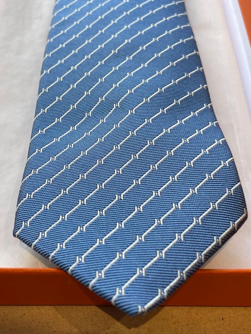 【新品未使用】エルメス HERMES ネクタイ Hカドリージュ　シルク100%