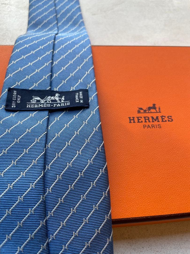 【新品未使用】エルメス HERMES ネクタイ Hカドリージュ　シルク100%
