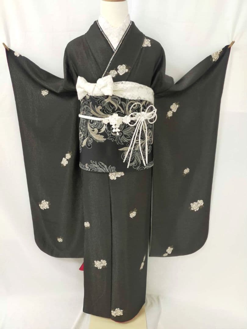 売約済み　★★正絹　薔薇柄　金通し振袖7点フルセット★★