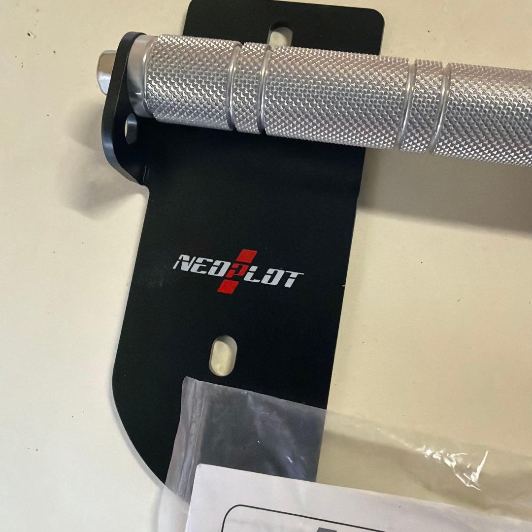 200系 ハイエース ワイド フットレストバー NEO PLOT