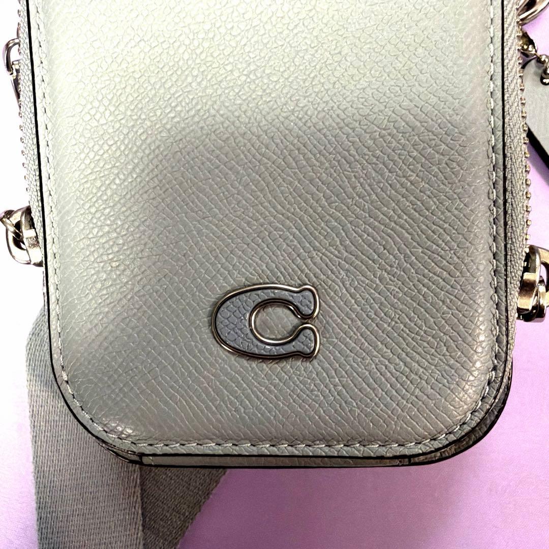 ちあきちゃん化COACH フォーン クロスボディグレーブルー