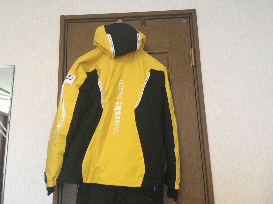 【限定・新品】DESCENTE デサント　チームスイス　セットアップ