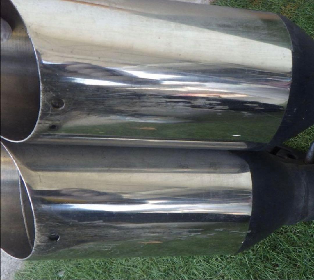 s*s様 限定値下げ　爆音皇帝　4本出し　30 プリウス マフラー スチール　デ