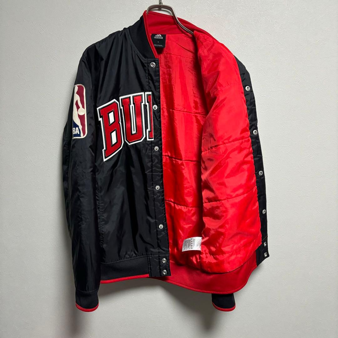 シカゴブルズ adidas アディダス スタジャン ブルゾン