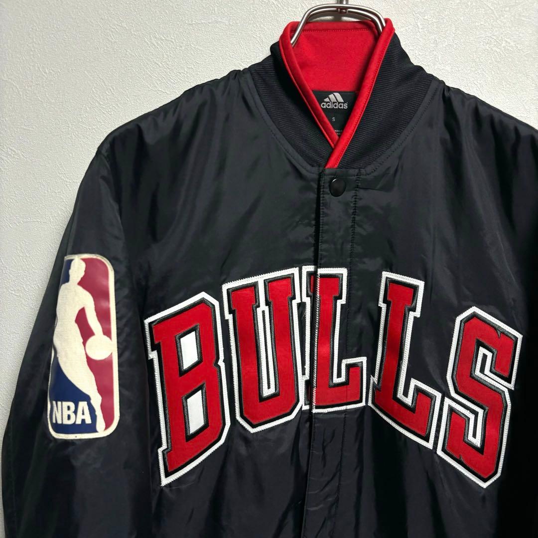シカゴブルズ adidas アディダス スタジャン ブルゾン