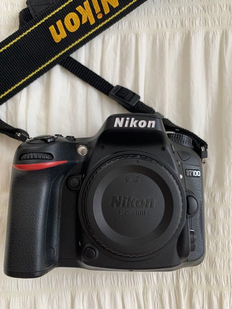 多言語対応D7100 18-105mm + Ai-S 50mm f 1.8