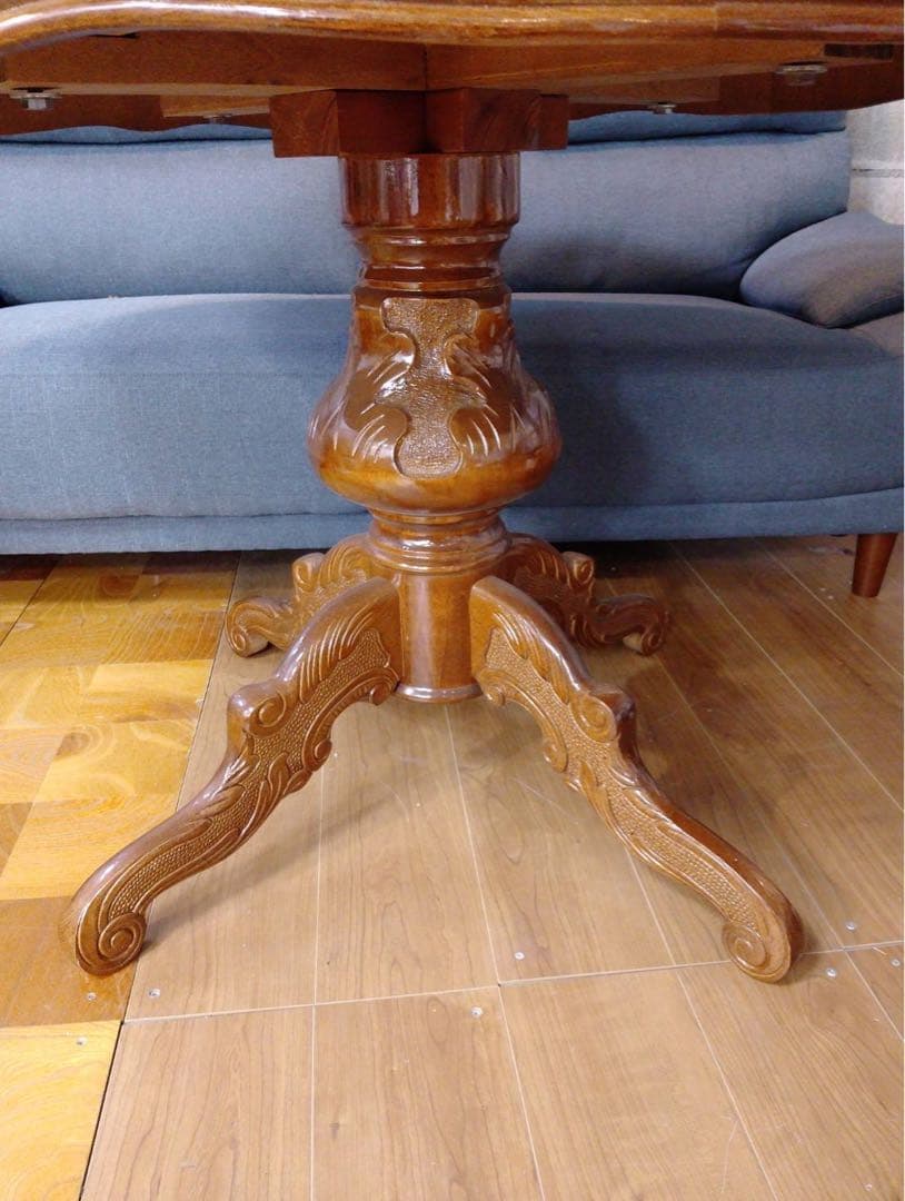 G1888イタリア高級象嵌細工 ラウンドダイニングテーブル（直径110cm）猫脚