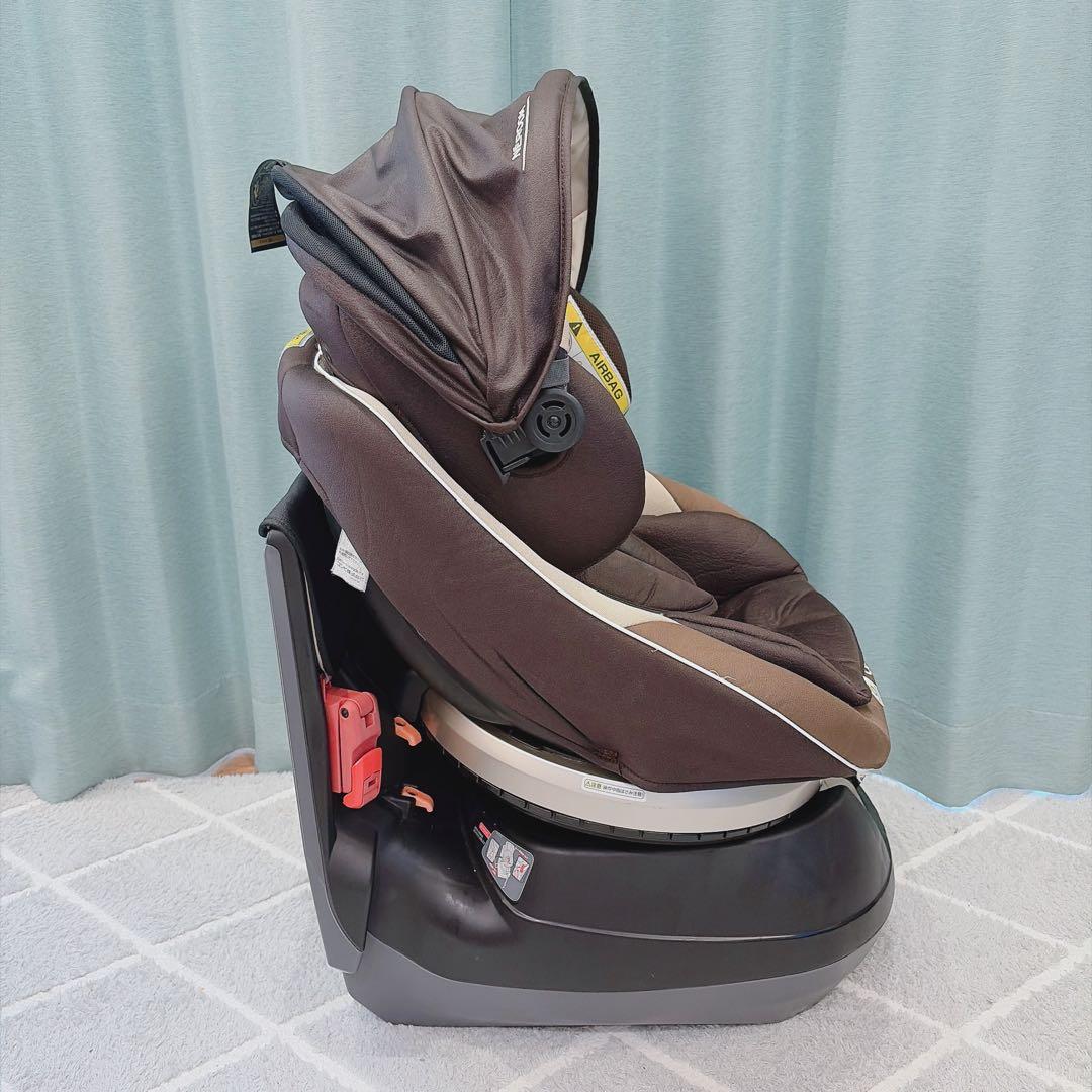 コンビ✨WL ネルーム エッグショック✨360℃回転式チャイルドシート