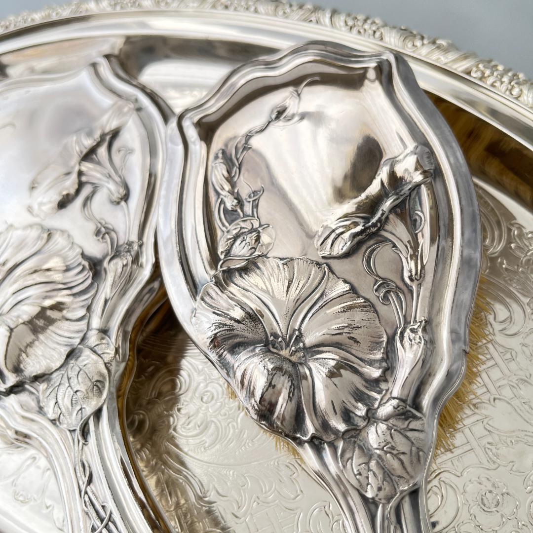 【Wallace】アール・ヌーボーのミラー/ ブラシ【シルバープレート】