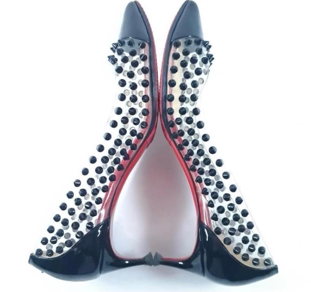 Christian Louboutin スタッズパンプス