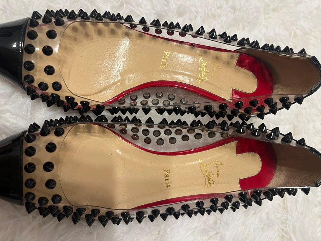Christian Louboutin スタッズパンプス
