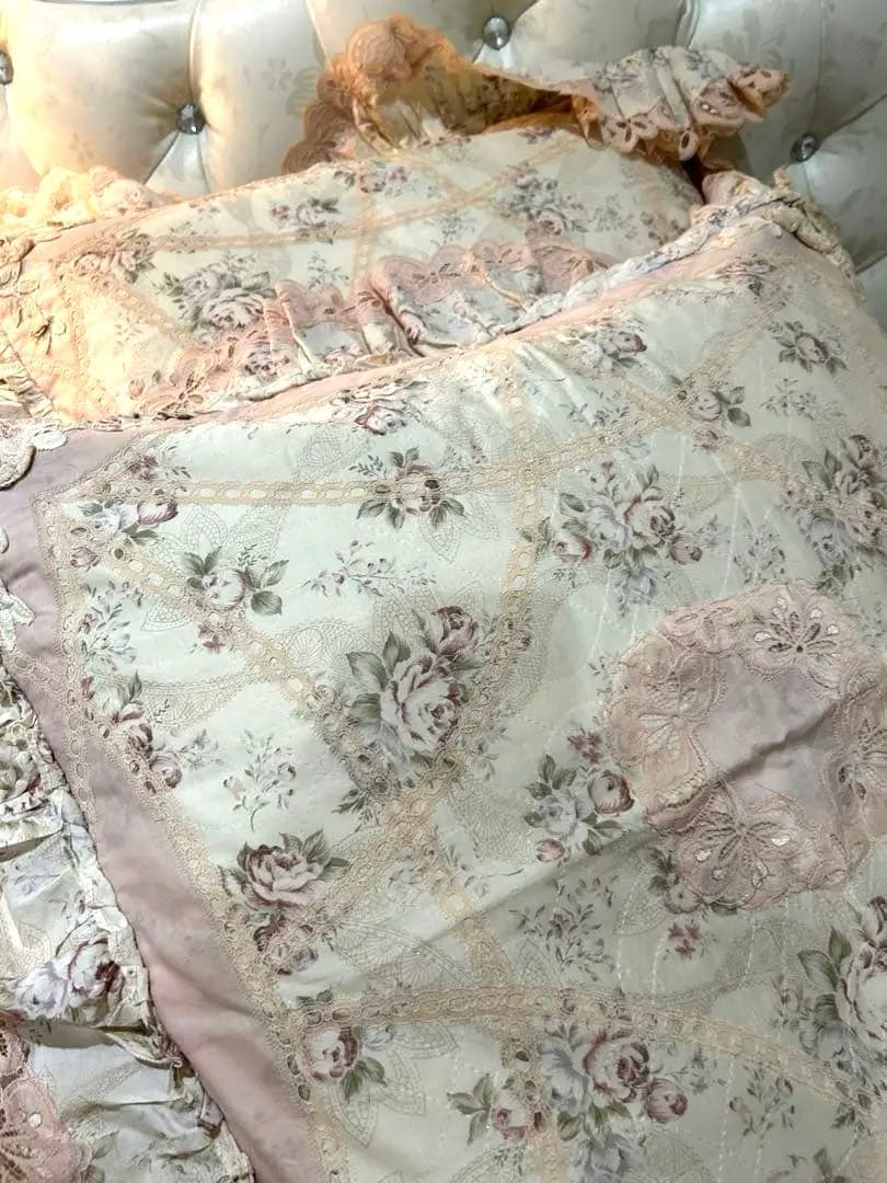 さえらアキアカネ大きな花柄レースクッションカバー座布団カバー２点【希少品】