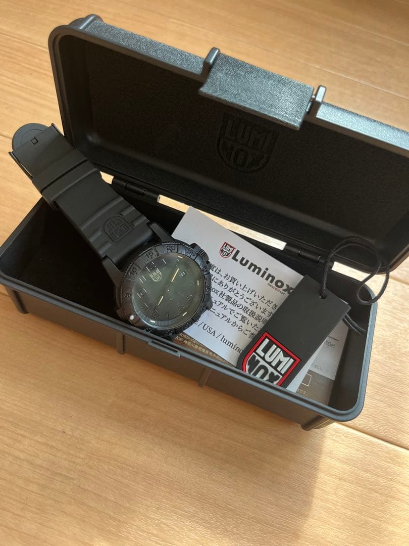 Luminox ブラックダイアル ラバーベルト 時計