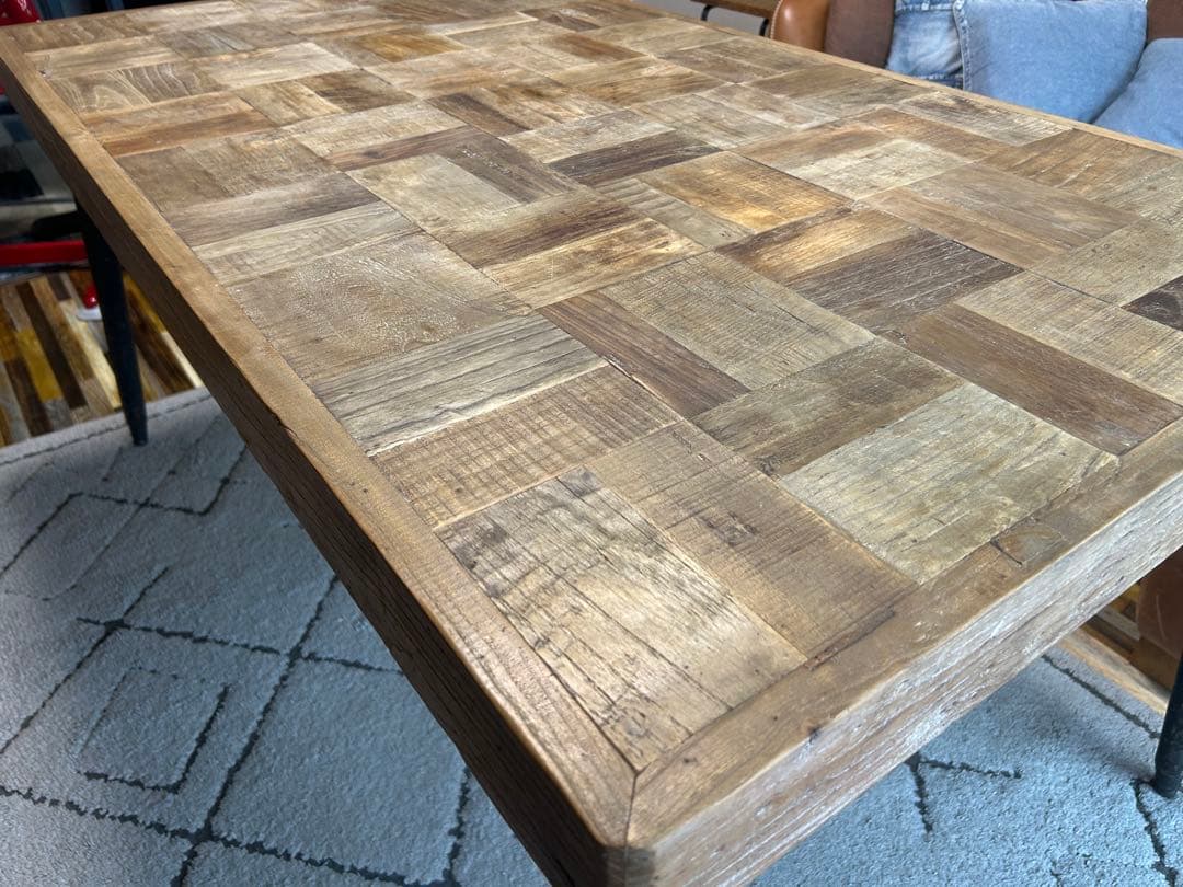 プトラ ダイニングテーブル 140cm クラッシュゲート　CRASH GATE