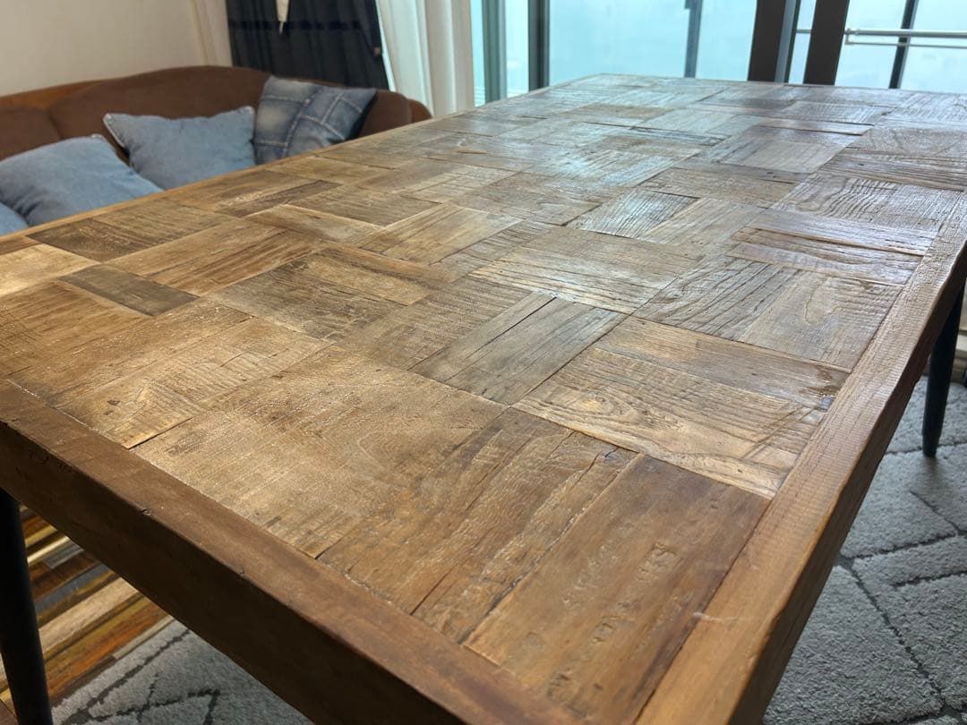 プトラ ダイニングテーブル 140cm クラッシュゲート　CRASH GATE