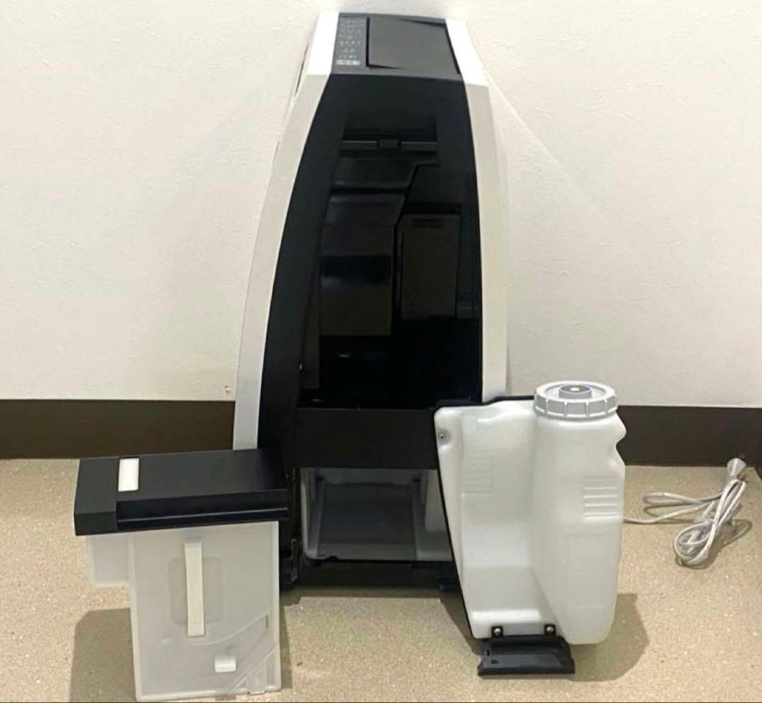 SHARP シャープ 除加湿空気清浄機 KC-HD70-W 2018年