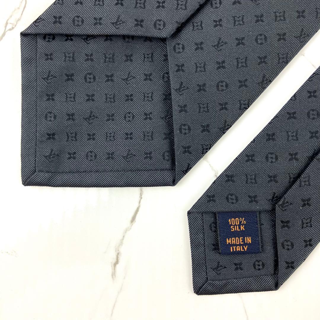 田中未来　極美品　現行　ルイヴィトン　ネクタイ　モノグラムミッシム　ソリッ