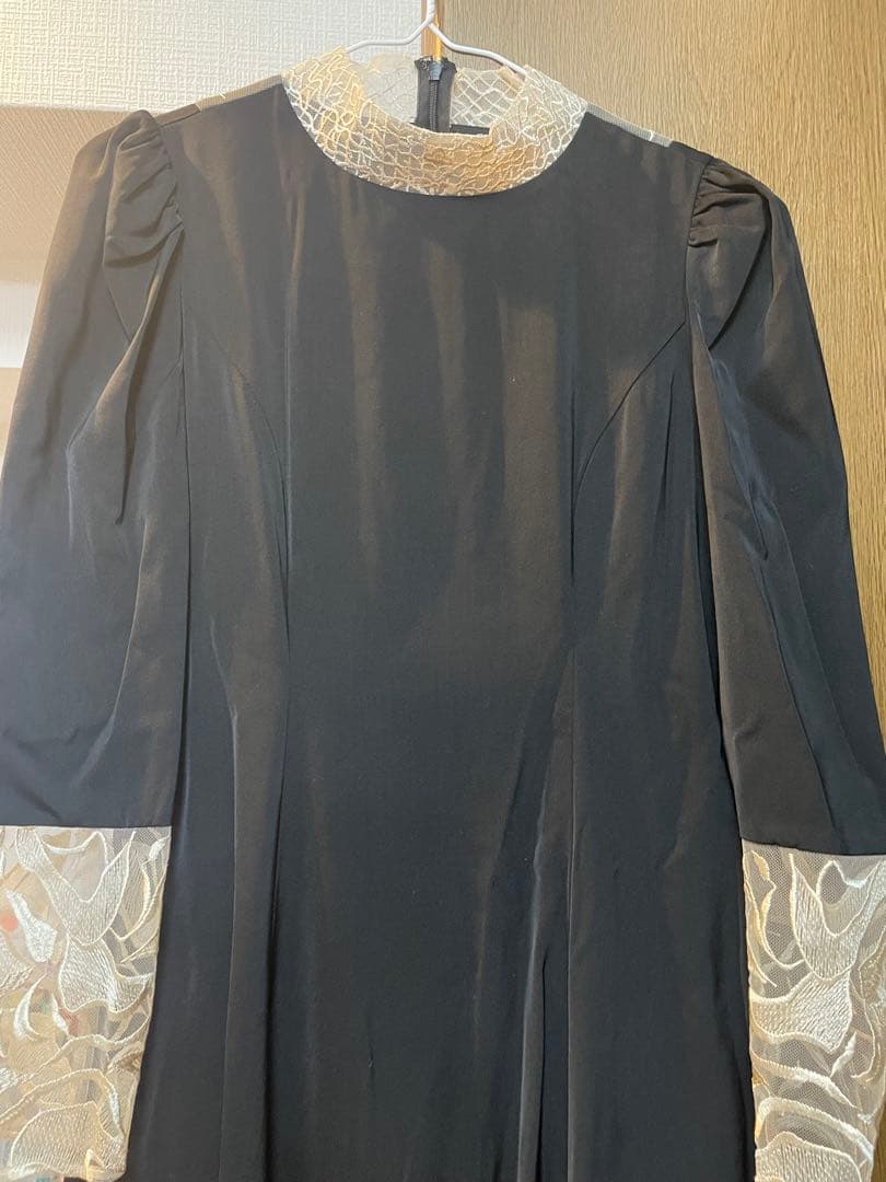 etoll バック刺繍フレアドレス