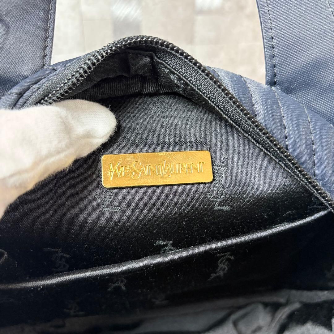 イヴサンローラン　キルティング　ナイロン　トートバッグ　ハンドバッグ　ネイビー