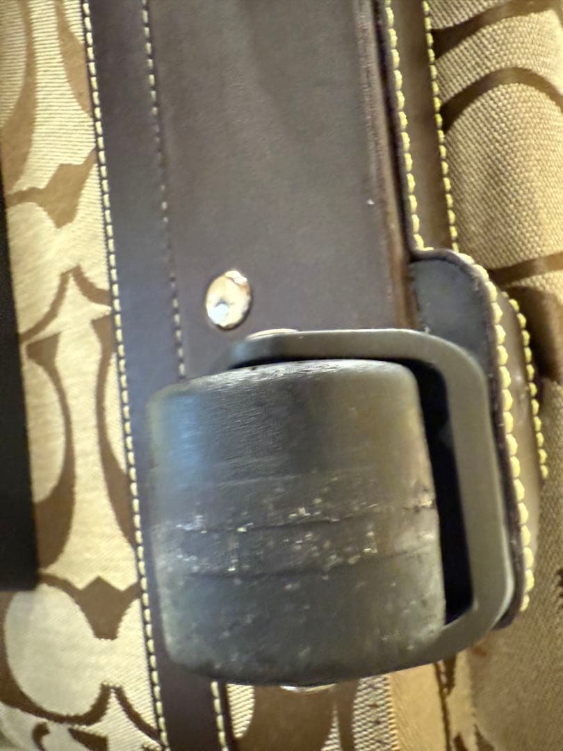 【美品】Coach モノグラムキャリーケース 中型　77180