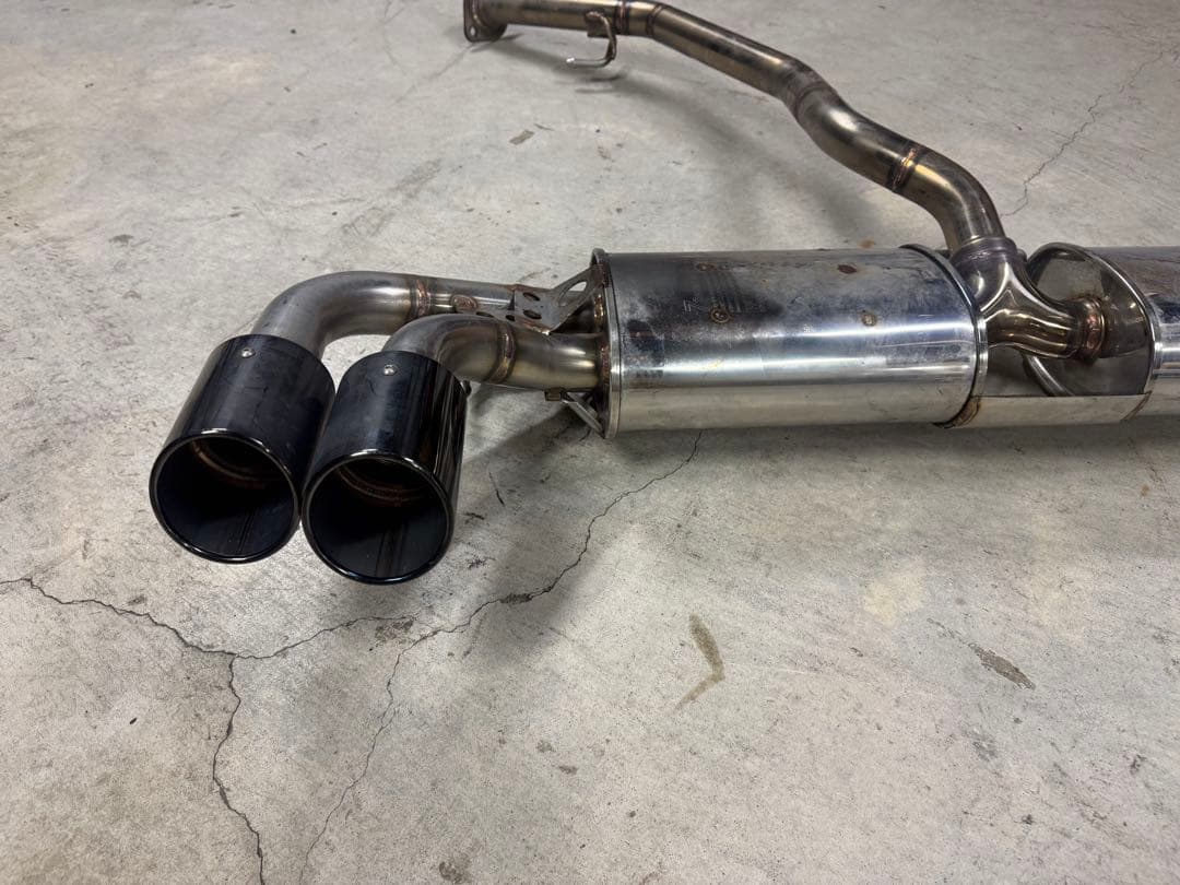 クラウンスポーツ　柿本ワンオフマフラー