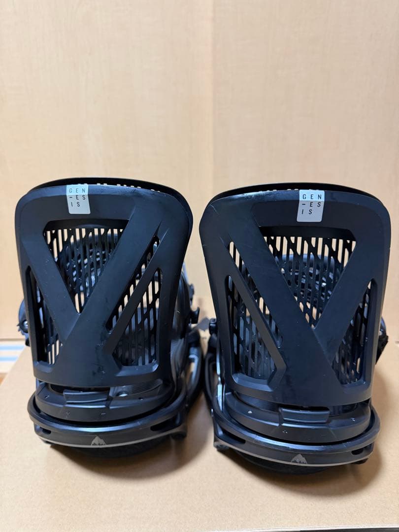 Burton ジェネシス　EST Mサイズ