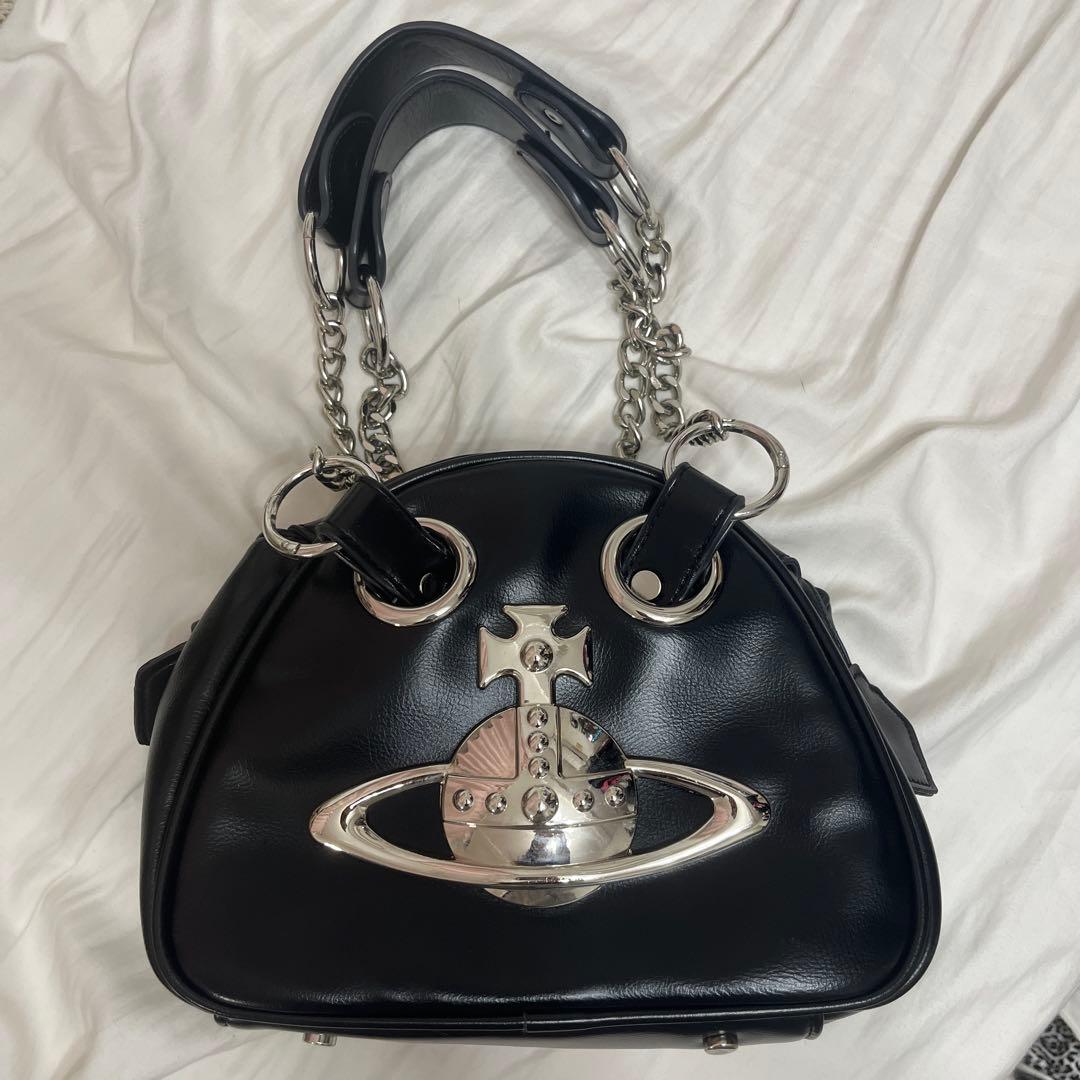 Vivienne Westwood ブラックショルダーバッグ