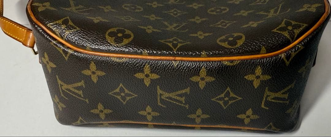 LOUIS VUITTON ルイ ヴィトン M51221 モノグラム ブロワ