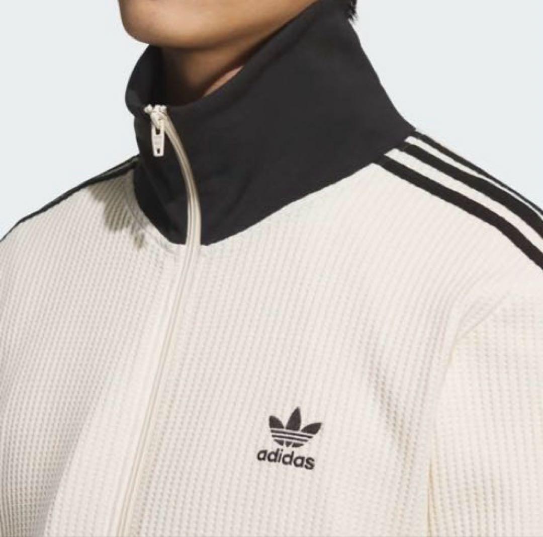 めぐ☆新品未使用☆adidas アイボリー ジップアップトラックトップ