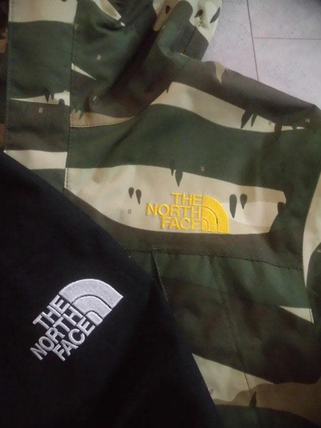 美品 ノースフェイス ノベルティースクープ スキーウエア 上下セット 140