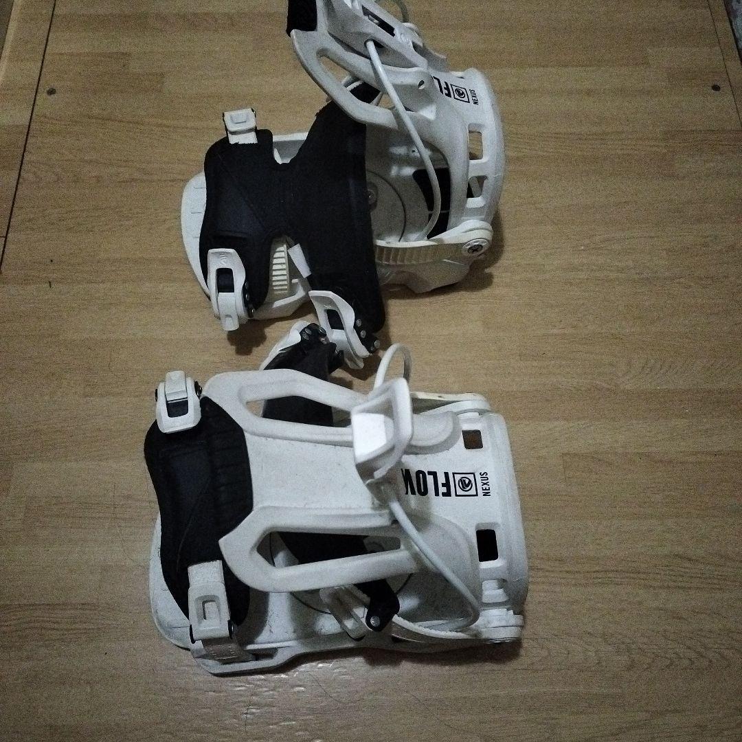 Flow Nexus スノーボードバインディング