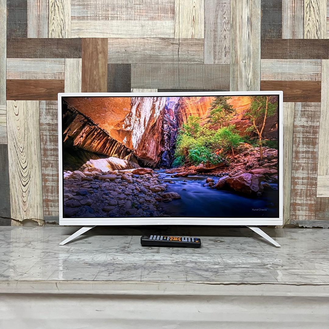 即日受渡❣️全国送料込アマダナホワイトデザイン32V型液晶地上D・BSCSテレビ