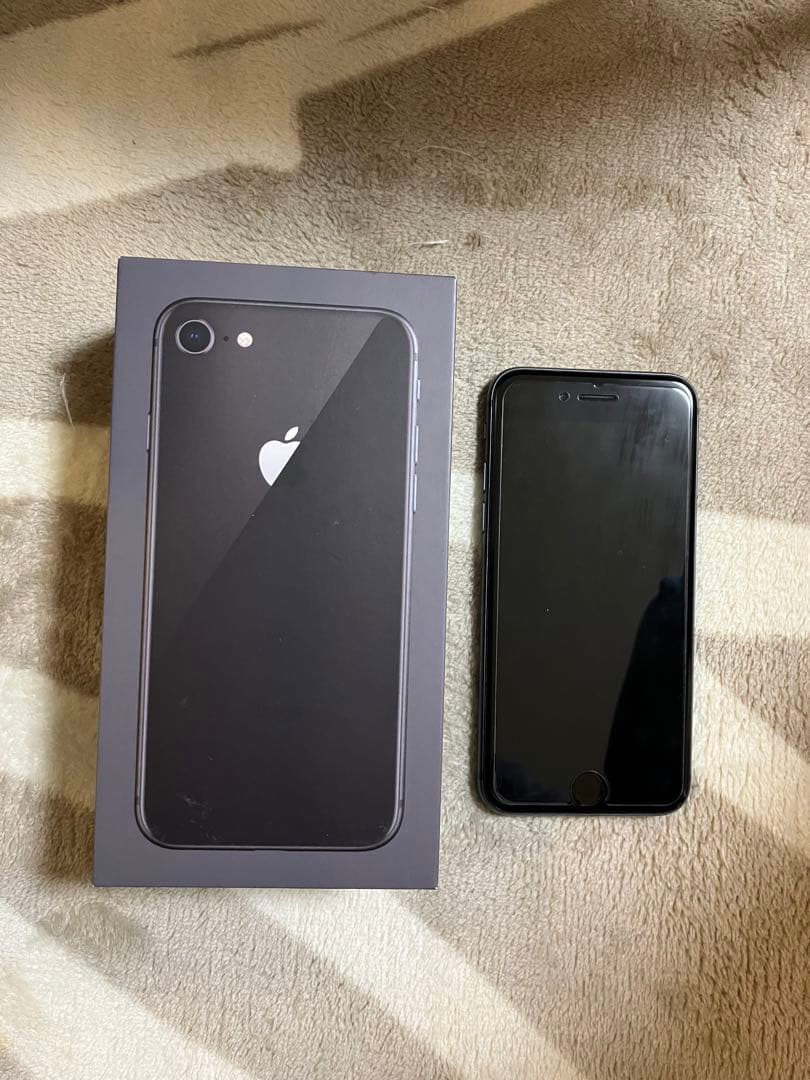 iPhone8 本体 スペースグレー 64G